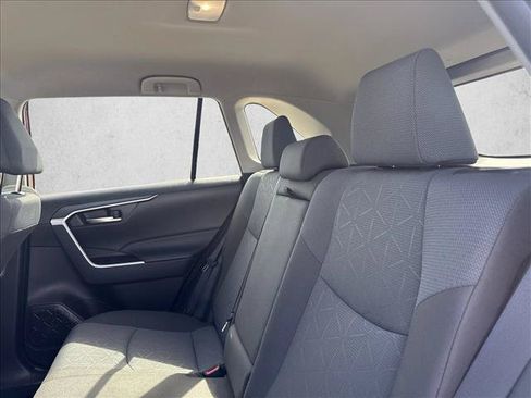 Used 2025 Toyota RAV4 XLE FWD image 18