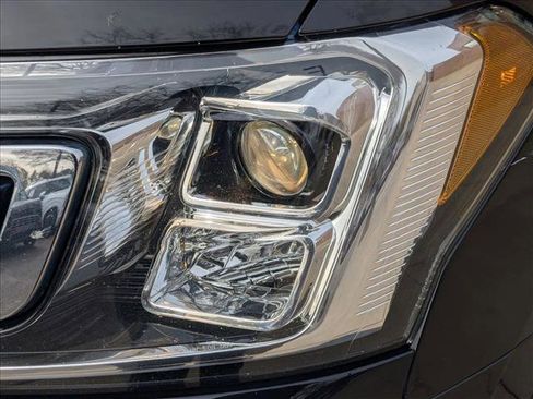 Used 2019 Ford Expedition XLT w/ Equipment Group 201A image 9