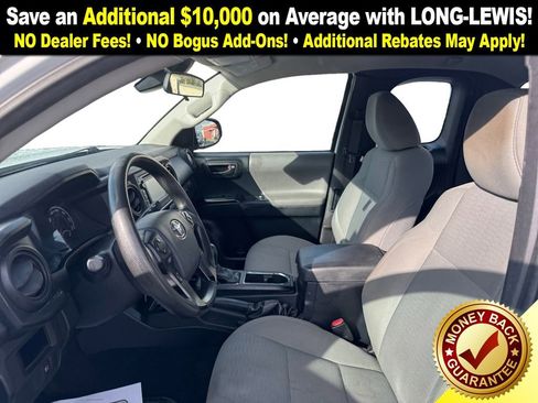 Used 2018 Toyota Tacoma SR image 15