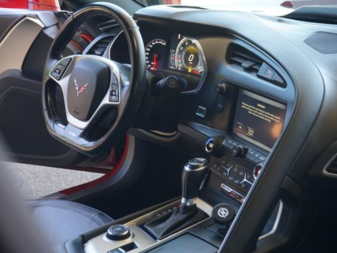 Used 2017 Chevrolet Corvette Z06 RWD image 16