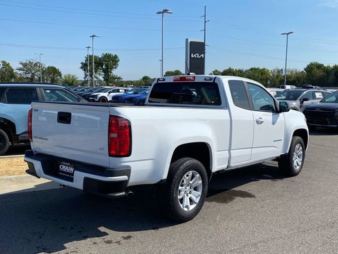 Used 2022 Chevrolet Colorado LT w/ Fleet Safety Package RWD image 9