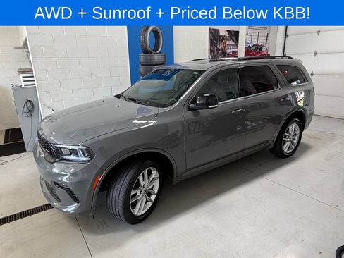 Used 2023 Dodge Durango GT AWD/4WD image 3