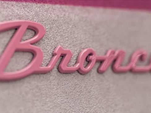 Used 2025 Ford Bronco Big Bend image 14