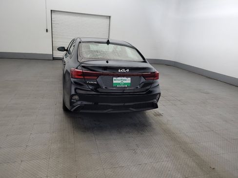 Used 2023 Kia Forte LXS FWD image 6