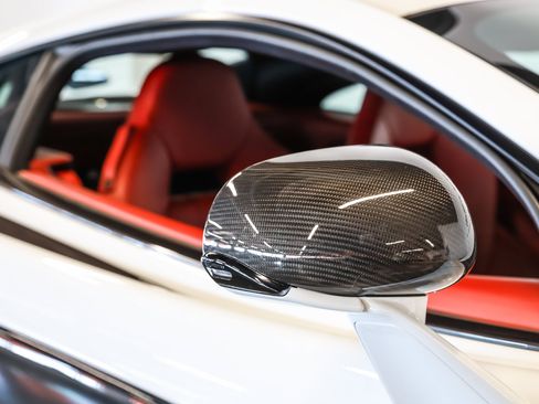 Used 2016 McLaren 570S Coupe RWD image 14