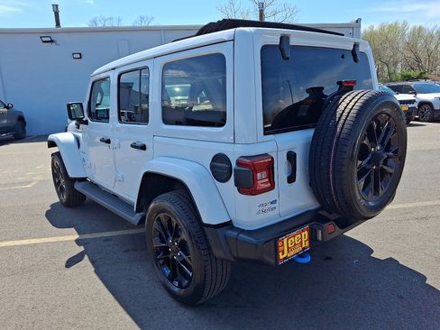 Certified 2023 Jeep Wrangler Sahara w/ Cold Weather Group image 4