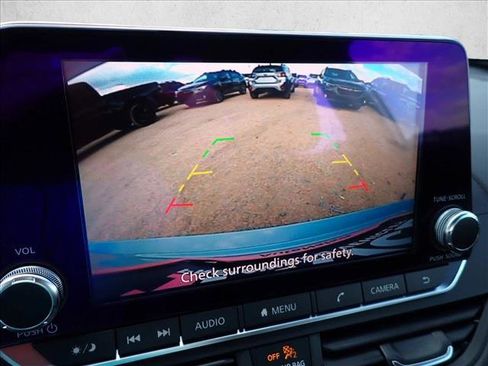 Used 2019 Nissan Altima 2.5 S FWD image 22