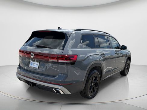 New 2026 Volkswagen Atlas Peak Edition AWD/4WD image 5