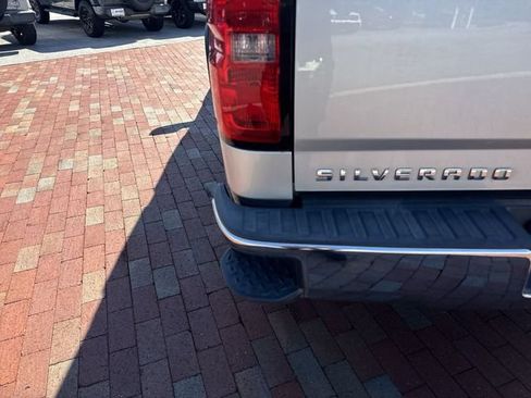 Used 2017 Chevrolet Silverado 1500 LT w/ All Star Edition AWD/4WD image 8