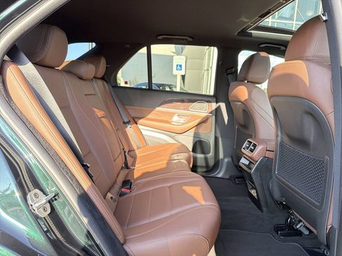 Certified 2025 Mercedes-Benz GLE 450 4MATIC w/ Winter Package image 16