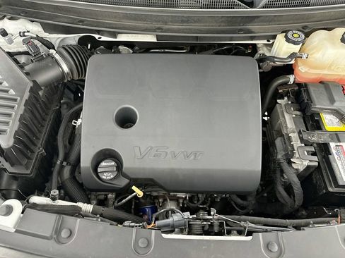 Used 2021 Chevrolet Traverse LT w/ LPO, Cargo Package FWD image 31