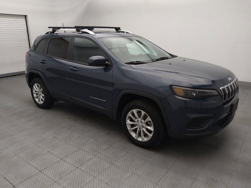 Used 2020 Jeep Cherokee Latitude w/ Cold Weather Group AWD/4WD image 11