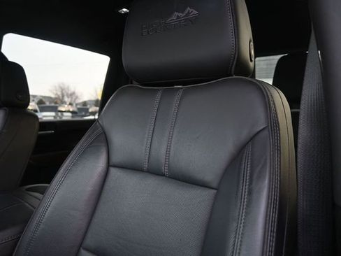 Used 2021 Chevrolet Silverado 2500 High Country w/ Z71 Off-Road Package image 21