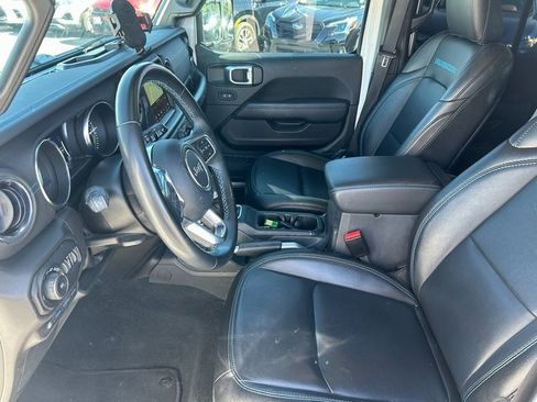 Used 2022 Jeep Wrangler Unlimited Rubicon 4xe image 26