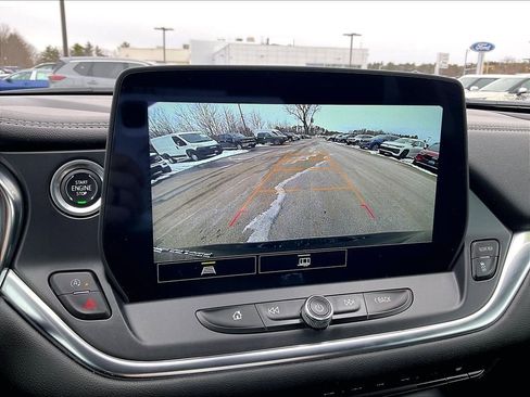 Used 2024 Chevrolet Blazer LT image 18