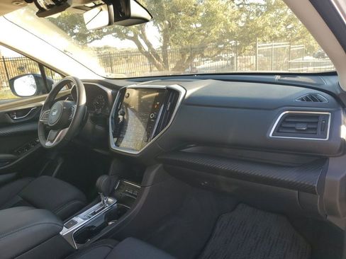 Used 2025 Subaru Ascent Premium image 14