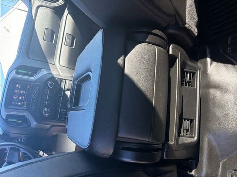 Used 2022 Chevrolet Silverado 2500 W/T w/ Gooseneck/5TH Wheel Package AWD/4WD image 26