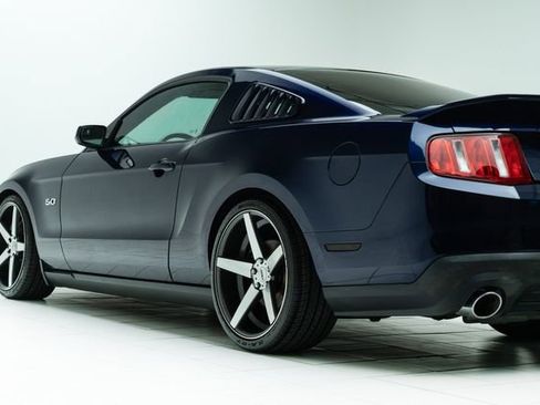 Used 2012 Ford Mustang GT Premium w/ Brembo Brake Pkg image 18