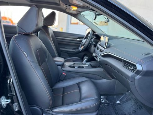 Used 2020 Nissan Altima 2.0 SR image 23