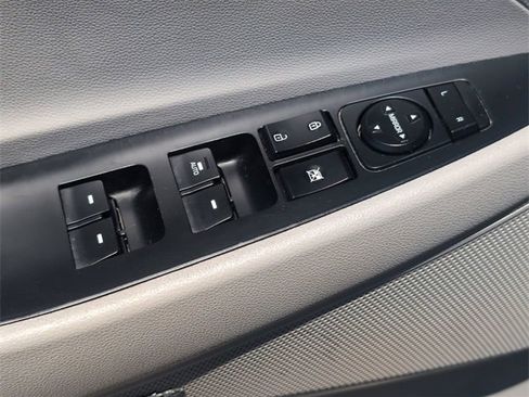 Used 2021 Hyundai Tucson Sport w/ Cargo Package image 22