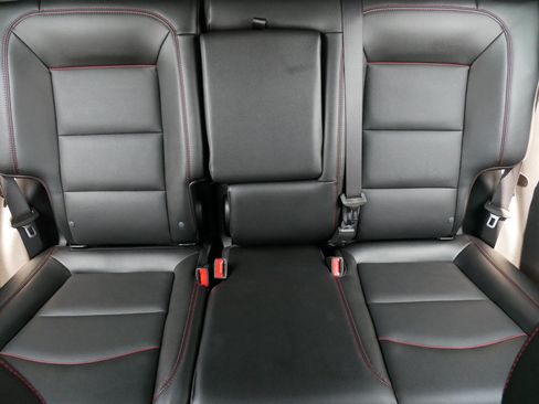 Used 2024 Chevrolet Equinox RS w/ RS Leather Package AWD/4WD image 13