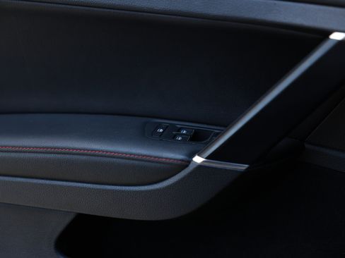 Used 2018 Volkswagen GTI Autobahn FWD image 45