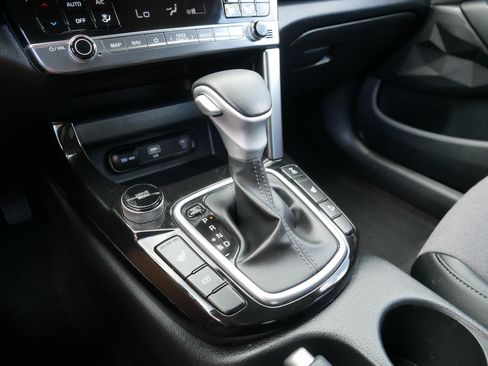 Used 2024 Kia Seltos S AWD/4WD image 24