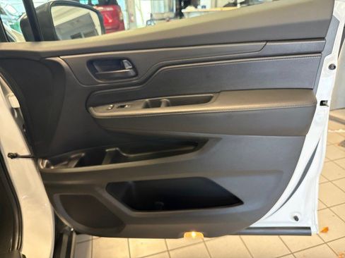 Used 2026 Honda Odyssey EX-L image 33