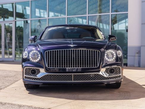 Certified 2023 Bentley Flying Spur W12 AWD/4WD image 11