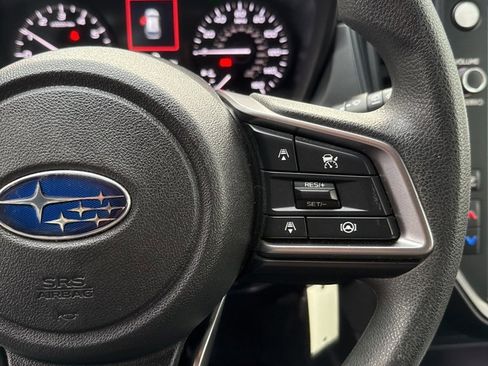 Certified 2025 Subaru Impreza 2.0i image 31