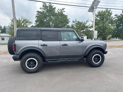 Used 2024 Ford Bronco Badlands AWD/4WD image 7