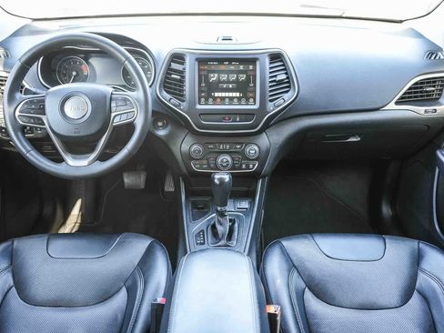 Used 2022 Jeep Cherokee Latitude Lux w/ Sun & Sound Group FWD image 12
