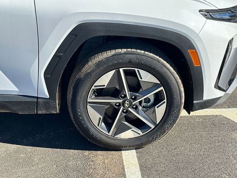 New 2025 Hyundai Tucson SEL image 12