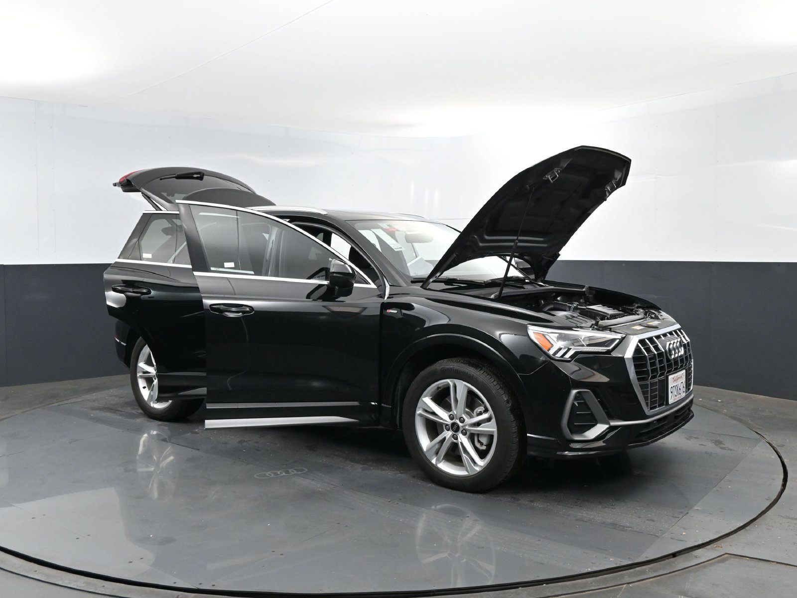 Used 2024 Audi Q3 2.0T Premium Plus AWD/4WD image 27