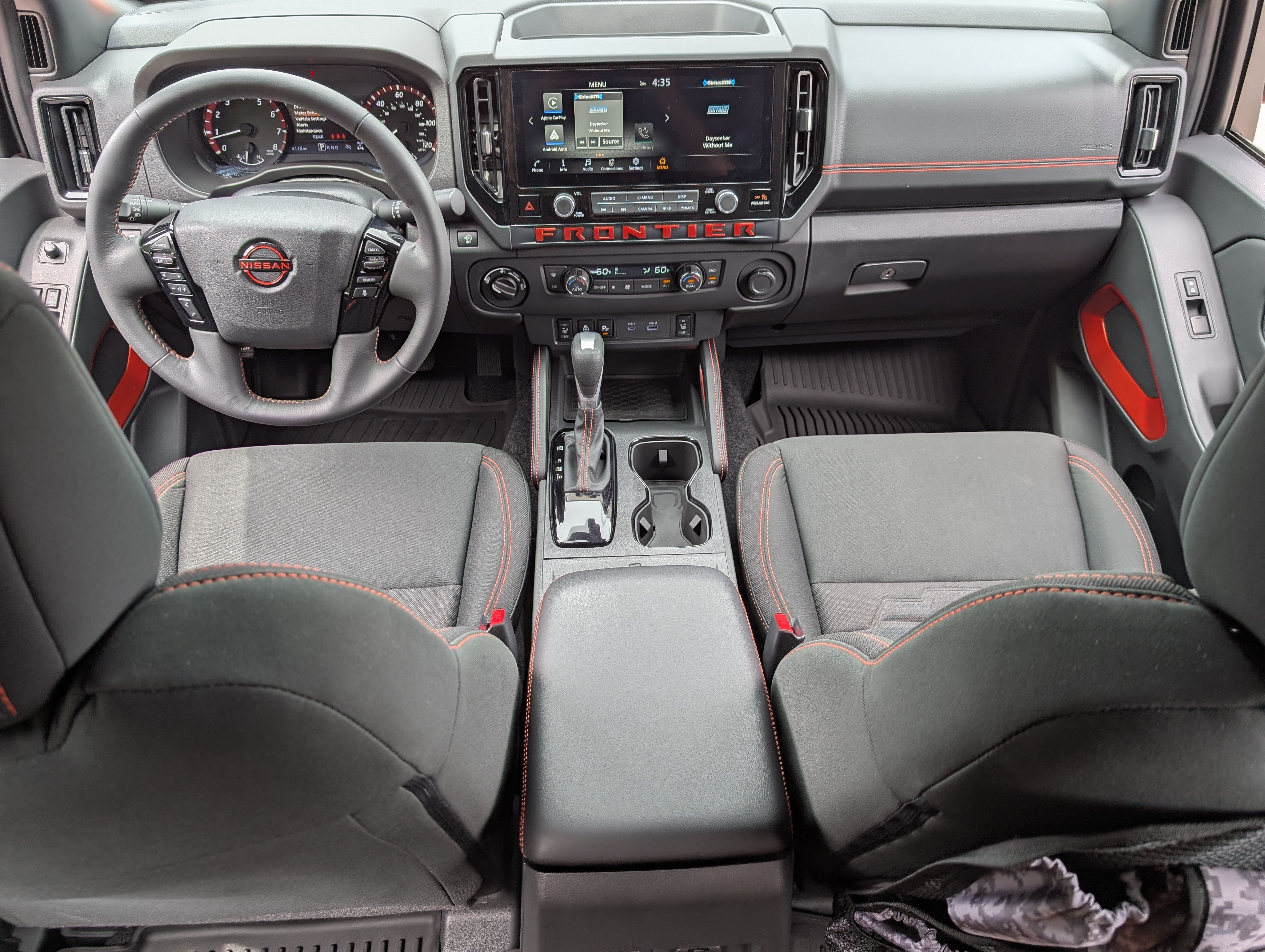 Used 2025 Nissan Frontier PRO-4X w/ Pro Convenience Package AWD/4WD image 22