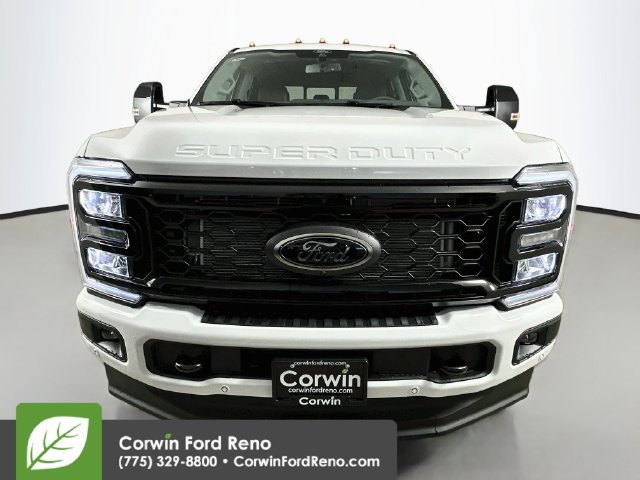 New 2026 Ford F350 Lariat w/ Black Appearance Package AWD/4WD image 2
