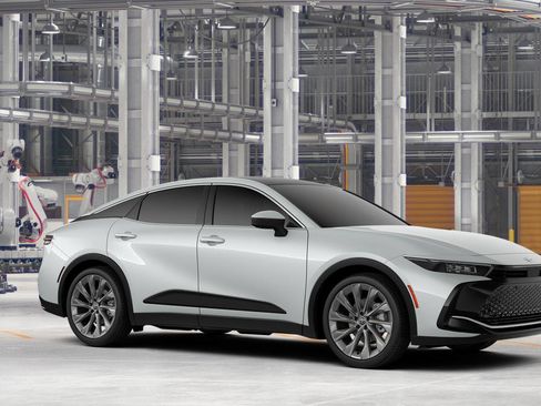 New 2026 Toyota Crown AWD/4WD image 16