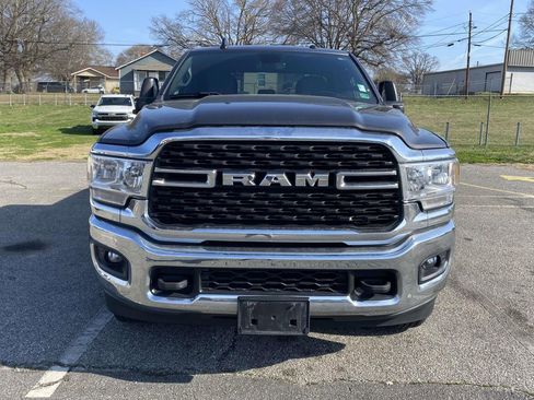 Used 2023 RAM 2500 Big Horn w/ Level 1 Equipment Group image 2