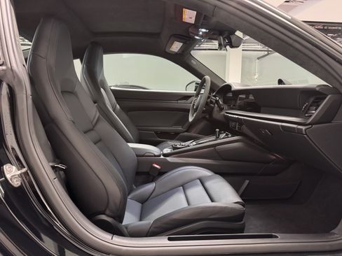 Used 2025 Porsche 911 GTS image 12