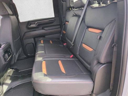 Used 2024 GMC Sierra 2500 AT4 w/ AT4 Premium Plus Package image 19