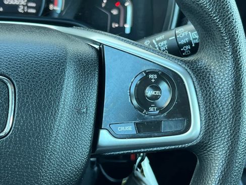 Used 2019 Honda CR-V LX image 26