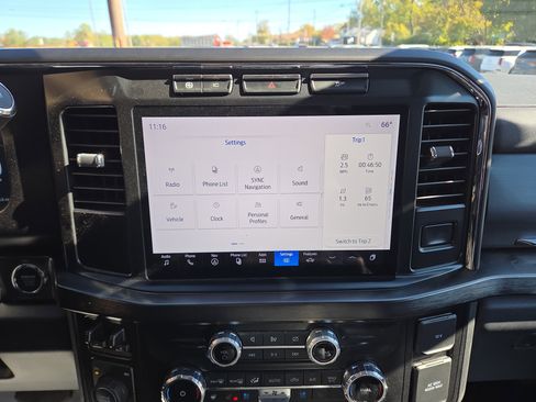 Used 2024 Ford F350 Lariat w/ Camper Package image 25