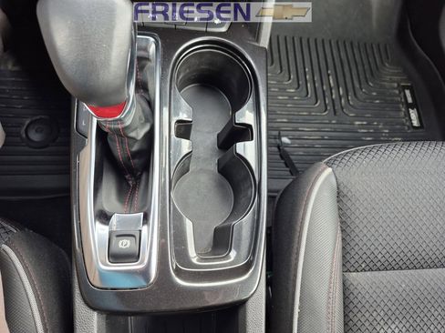 Used 2023 Chevrolet TrailBlazer RS w/ Sun and Liftgate Package image 24