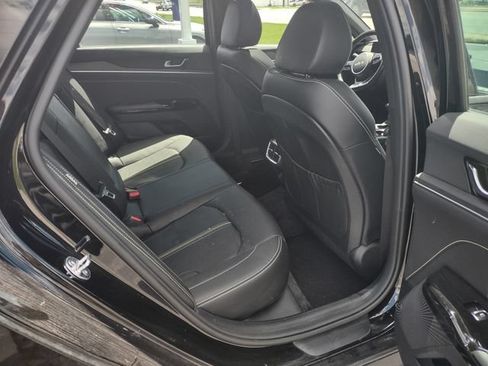 Certified 2025 Kia K5 GT FWD image 9
