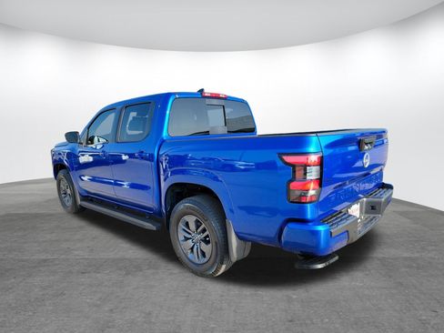 Used 2026 Nissan Frontier SV AWD/4WD image 7