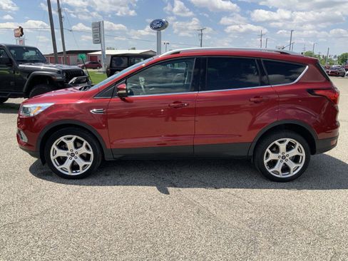 Used 2019 Ford Escape Titanium FWD image 8