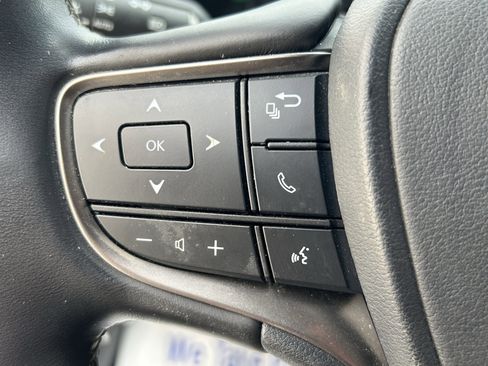 Used 2019 Lexus UX 250h w/ Premium Package AWD/4WD image 21