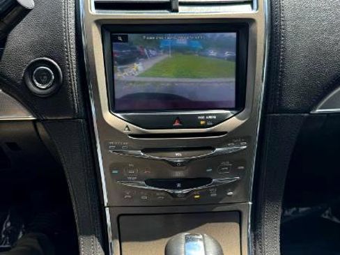 Used 2012 Lincoln MKX AWD image 18