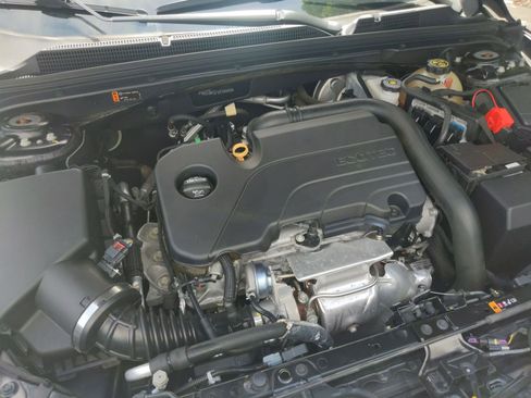 Used 2018 Chevrolet Malibu LS image 30