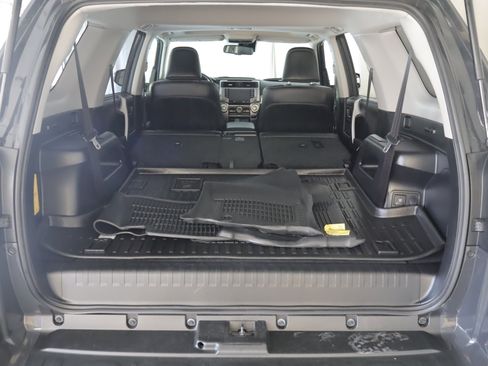 Used 2024 Toyota 4Runner SR5 Premium w/ Moonroof Package AWD/4WD image 26